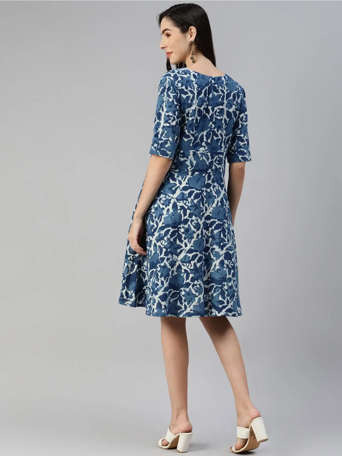 Pretty Fashionable Women Gown Dress - Image 3