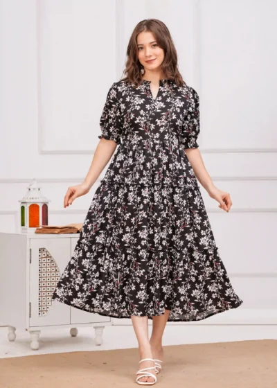 Urbane Ravishing Women Gown Dress