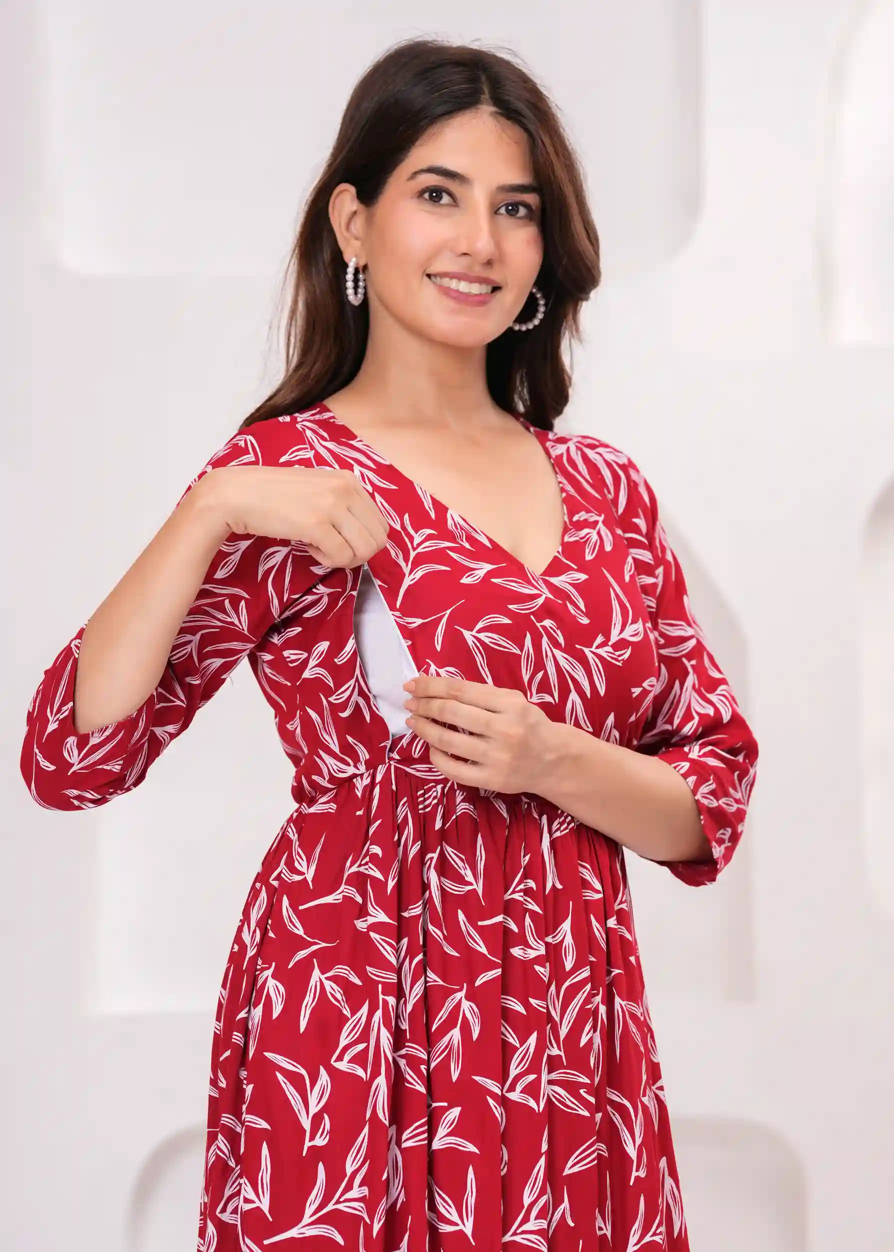 Women Maternity Floral Printed V Neck Tiered Fit & Flare Midi Dress - Image 3