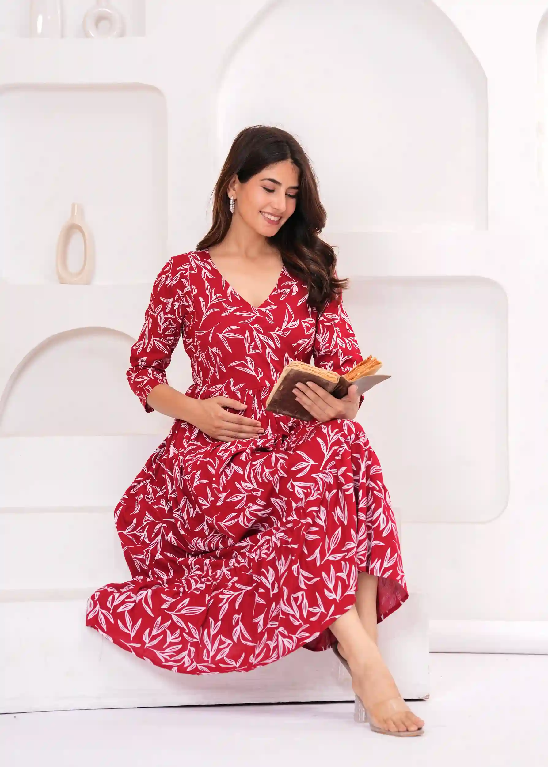 Women Maternity Floral Printed V Neck Tiered Fit & Flare Midi Dress - Image 4